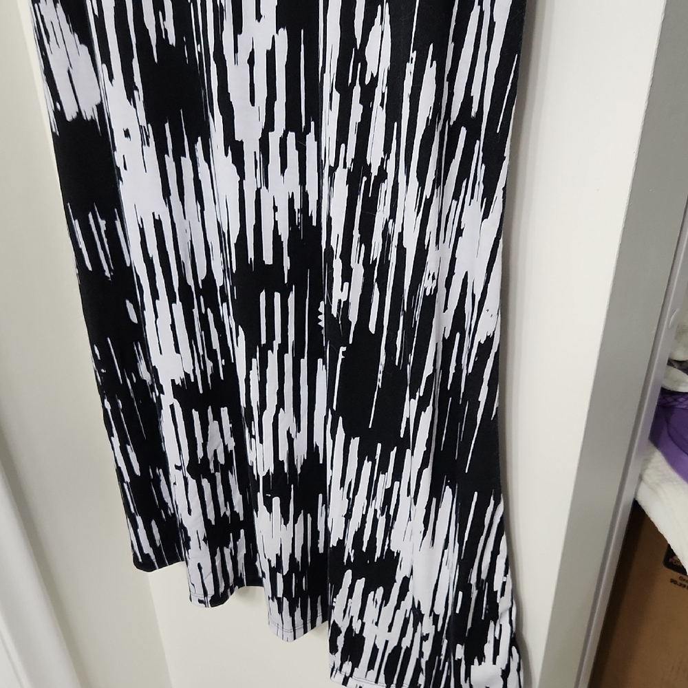 Lily Star Monochrome A-Line Skirt